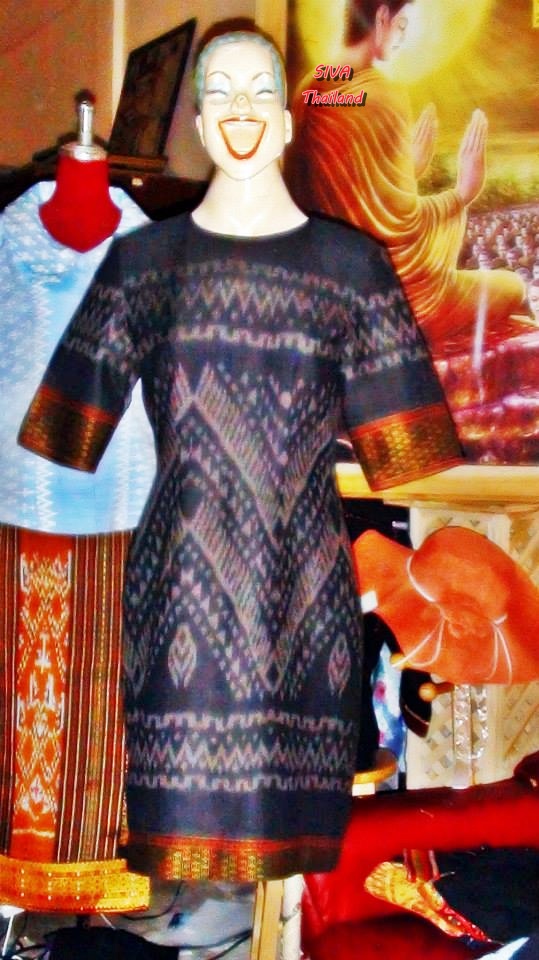 SIVA รับจ้างย้อมผ้าสีธรรมชาติ Natural dyes service(ผ้าย้อมคราม&ผ้าหมักโคลน) สีคราม,สีหมักโคลน 50 เมตร