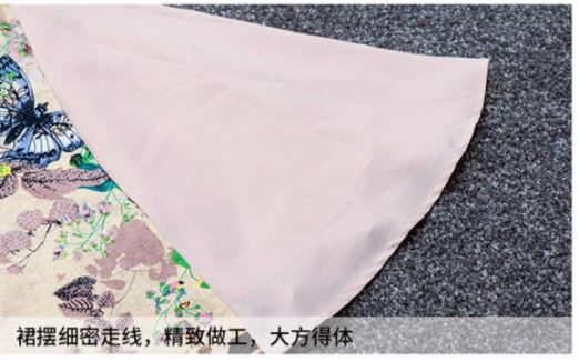 ชุดเดรสกี้เพ้าคอป้าย สีขาว ลายดอกไม้