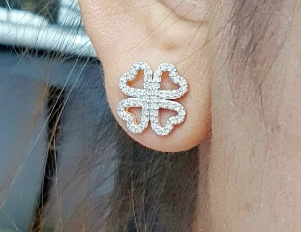 พร้อมส่งและสั่งผลิตต่างหูเพชรแท้แห่งความโชคดี ใบโคลเว่อร์ แต่งงาน หมั้น ใส่เที่ยว ออกงาน ทองคำ 9K เพชรกุหลาบแท้ 0.38 กะรัต 110 เม็๋ด ราคาถูกมาก ส่งฟรี