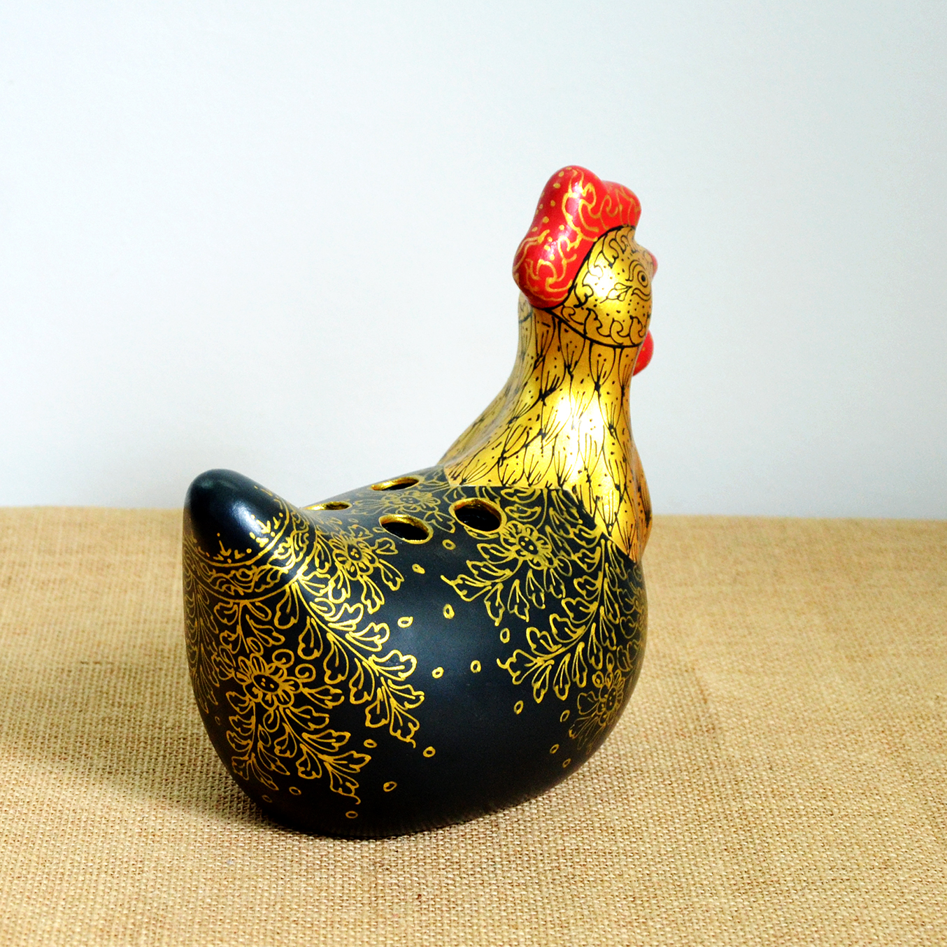 ไก่นำโชคเสียบปากกา