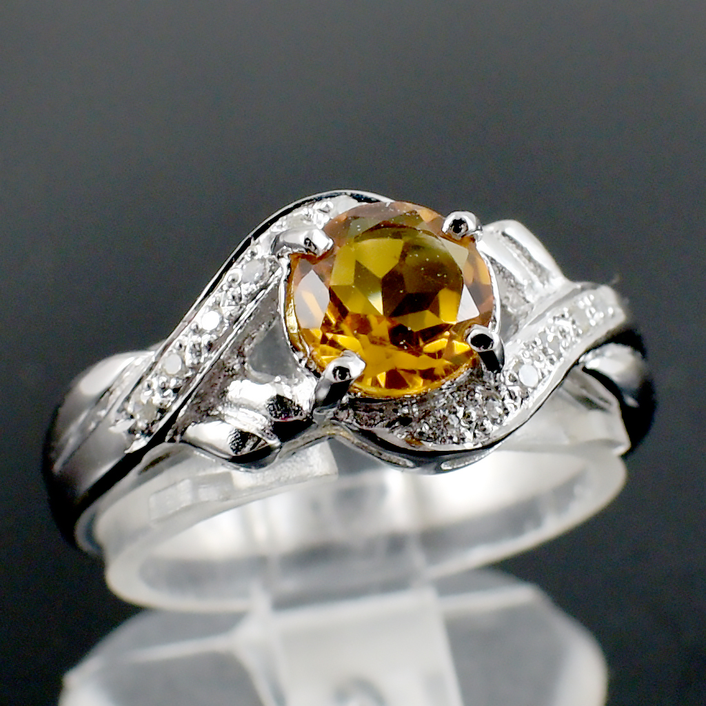 แหวนเงินแท้ราคาถูกชุบทองคำขาว ซิทรินแท้ 0.76 กะรัต เพชรCZ 0.042 กะรัต งานประณีตสวยงาม สั่งผลิตค่ะ