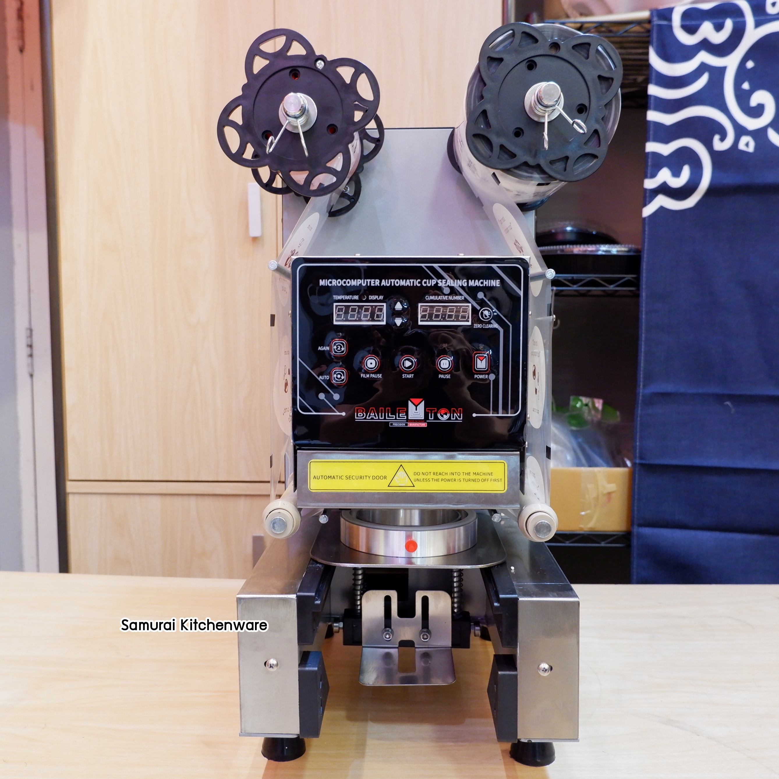 เครื่องซีลฝาแก้ว สแตนเลส อัตโนมัติ (Auto)