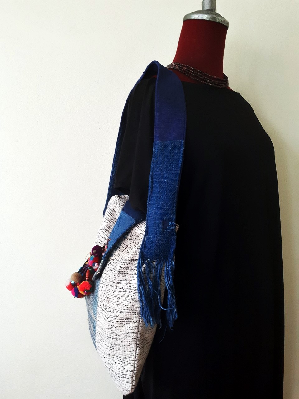 SIVA กระเป๋าลดโลกร้อนทำจากผ้าฝ้ายย้อมครามและผ้าฮัม ฟรีค่าส่ง ฟ้าและน้ำตาล L,XL