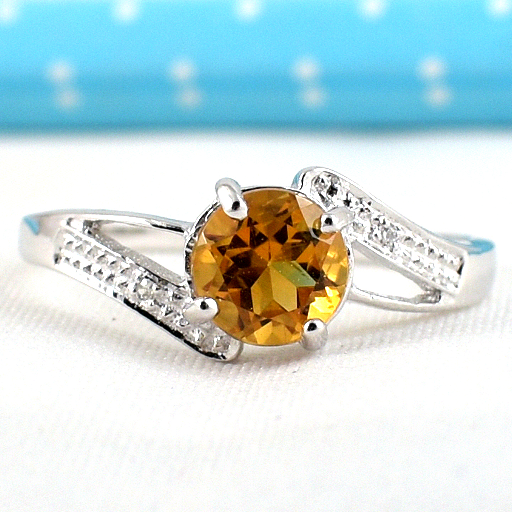 แหวนเงินแท้ราคาถูกชุบทองคำขาว ซิทรินแท้ 0.80 กะรัต เพชรCZ 0.02 กะรัต งานประณีตสวยงาม สั่งผลิตค่ะ