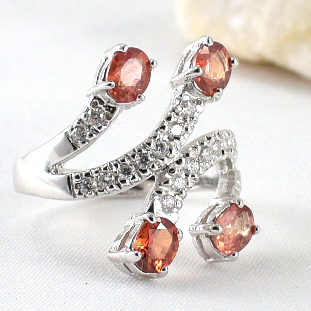 แหวนเงินแท้ราคาถูกชุบทองคำขาว บุษราคัมแท้ 2.0 กะรัต เพชรCZ 0.18 กะรัต งานประณีตสวยงาม สั่งผลิตค่ะ