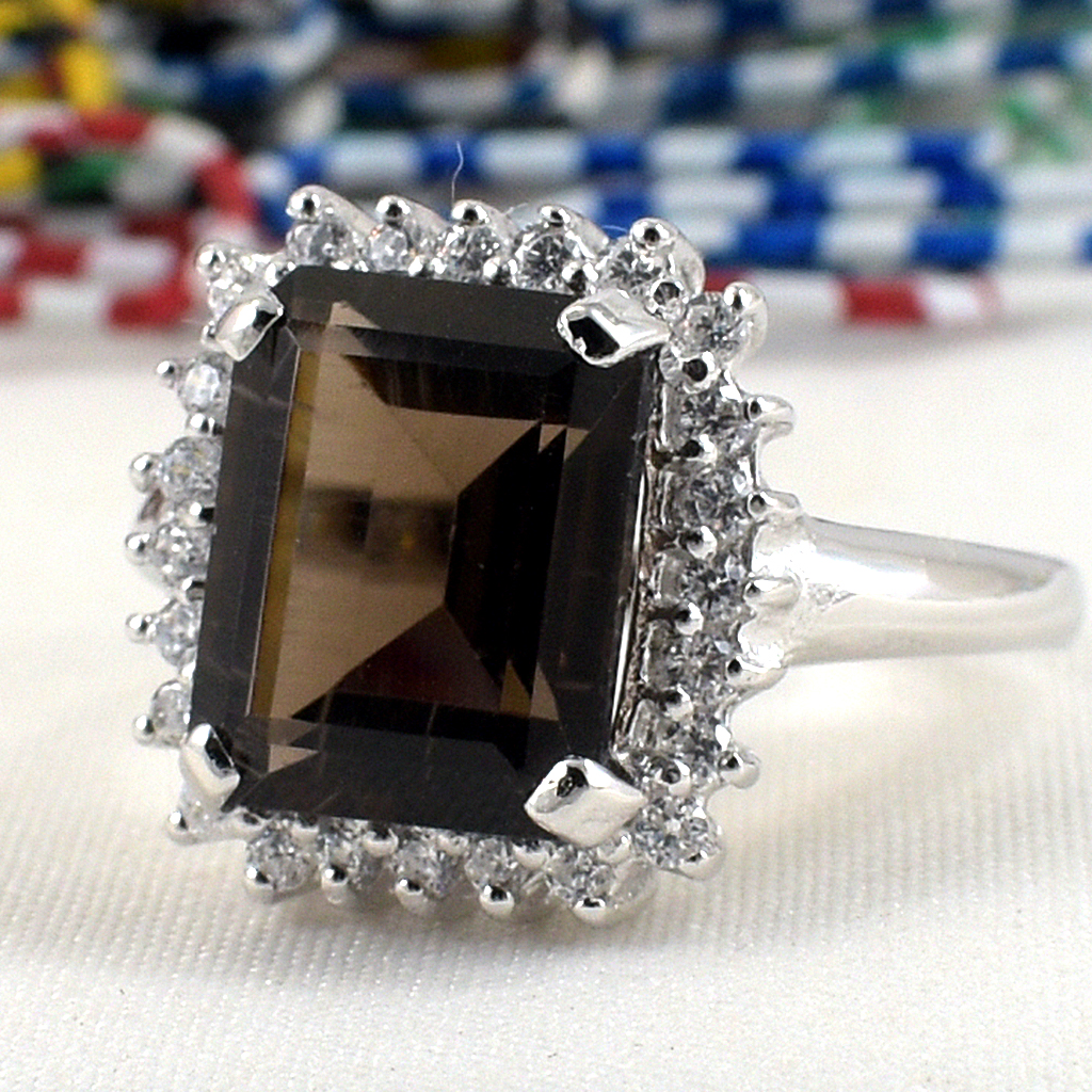 แหวนเงินแท้ราคาถูกชุบทองคำขาว พลอยแท้สโมกกี้ควอทซ์ 4.06 กะรัต เพชรCZ 0.36 กะรัต งานประณีตสวยงาม สั่งผลิตค่ะ