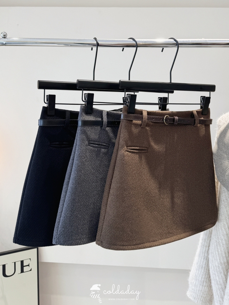 กระโปรงผ้าวูลทรงเอ Belt A-Line Skirt มี 3 สี S-XL