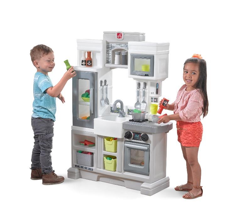 ชุดครัวรุ่นใหม่ล่าสุด step2 downtown delights play kitchen