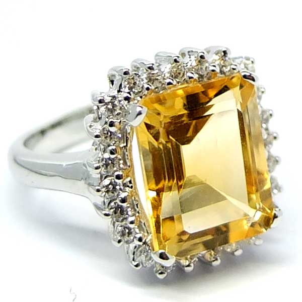 แหวนเงินแท้ราคาถูกชุบทองคำขาว ซิทรินแท้ 4.65 กะรัต เพชรCZ 0.36 กะรัต งานประณีตสวยงาม สั่งผลิตค่ะ