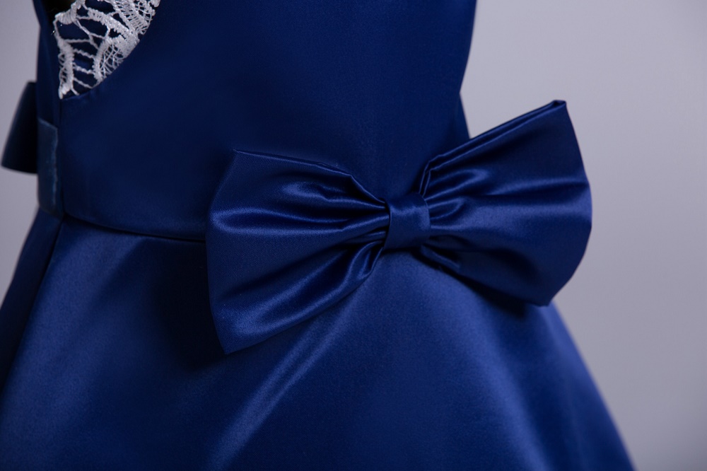 F ชุดเด็ก : ชุดออกงาน สีน้ำเงินระบายขาว