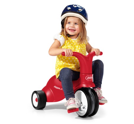 จักรยานสามล้อสามารถปรับเป็นขาไถหรือจักรยานถีบได้ radio flyer scoot 2 pedal