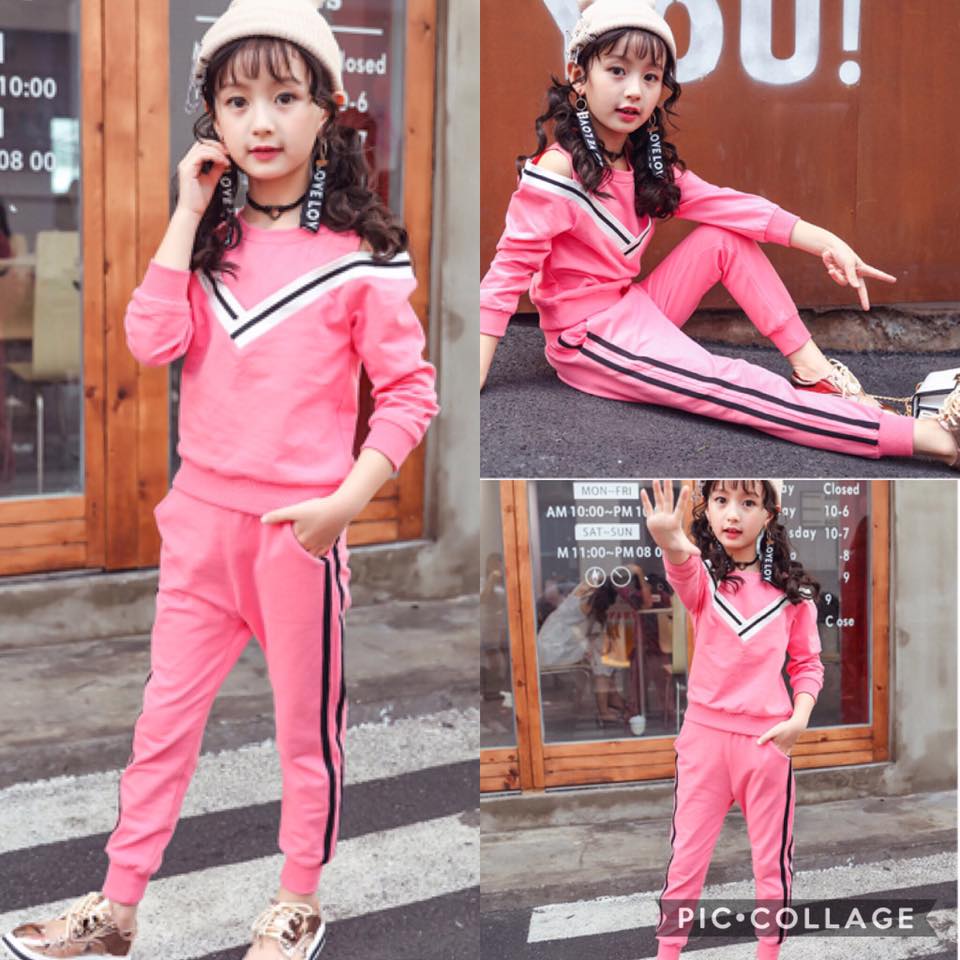 ้ชุดกันหนาว เสื้อคอกลมแขนยาวเปิดไหล่ พร้อมกางเกงขายาว