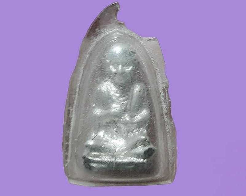 รูปเหมือน สมเด็จพระพุฒาจารย์โต วัดอินทรวิหาร กรุงเทพมหานคร พิมพ์เล้ก เนื้อกะหลั่ยเงิน