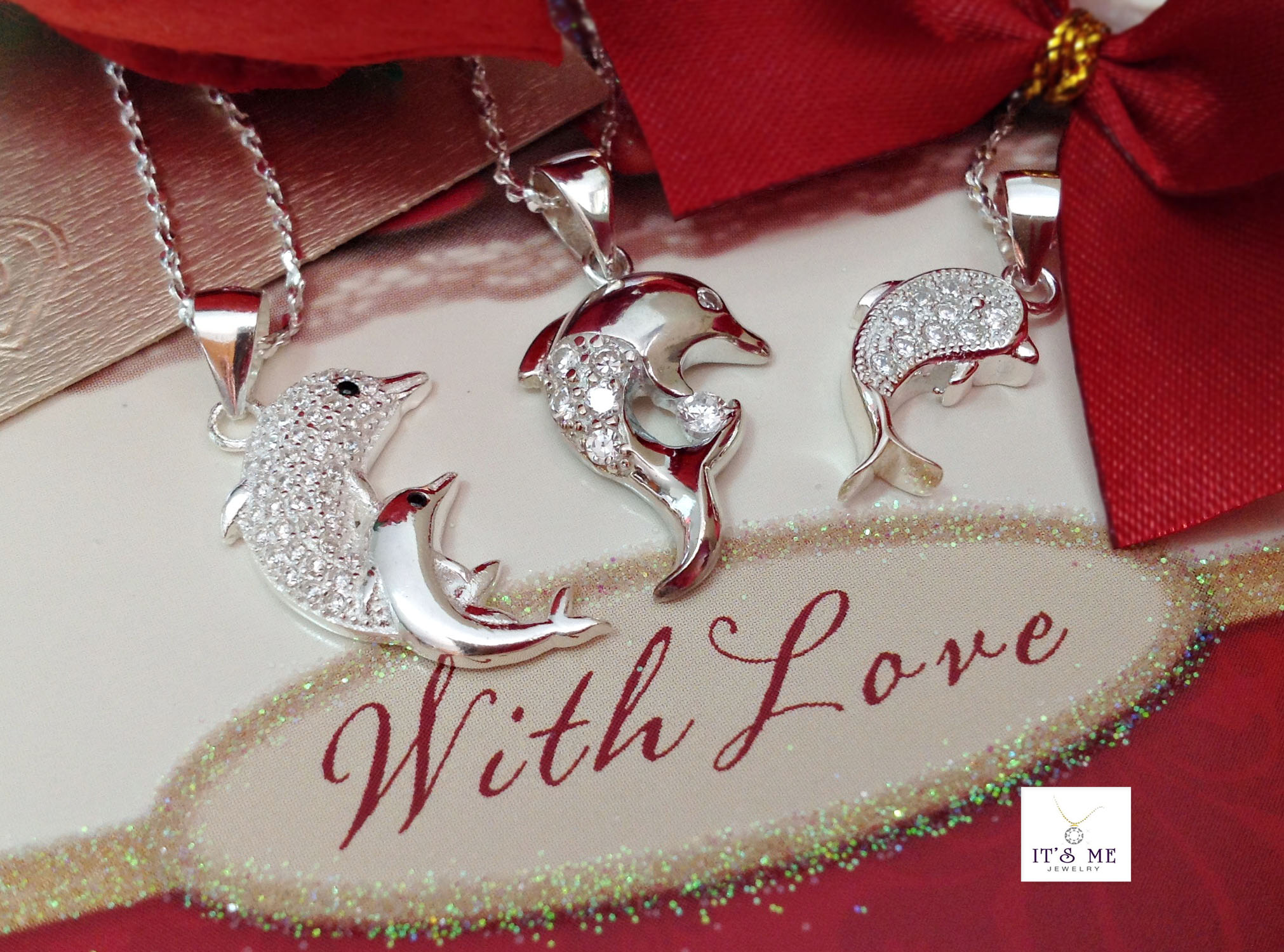 Valentine's Love จี้เงินแท้ รูปปลาโลมา ประดับเพชร cz
