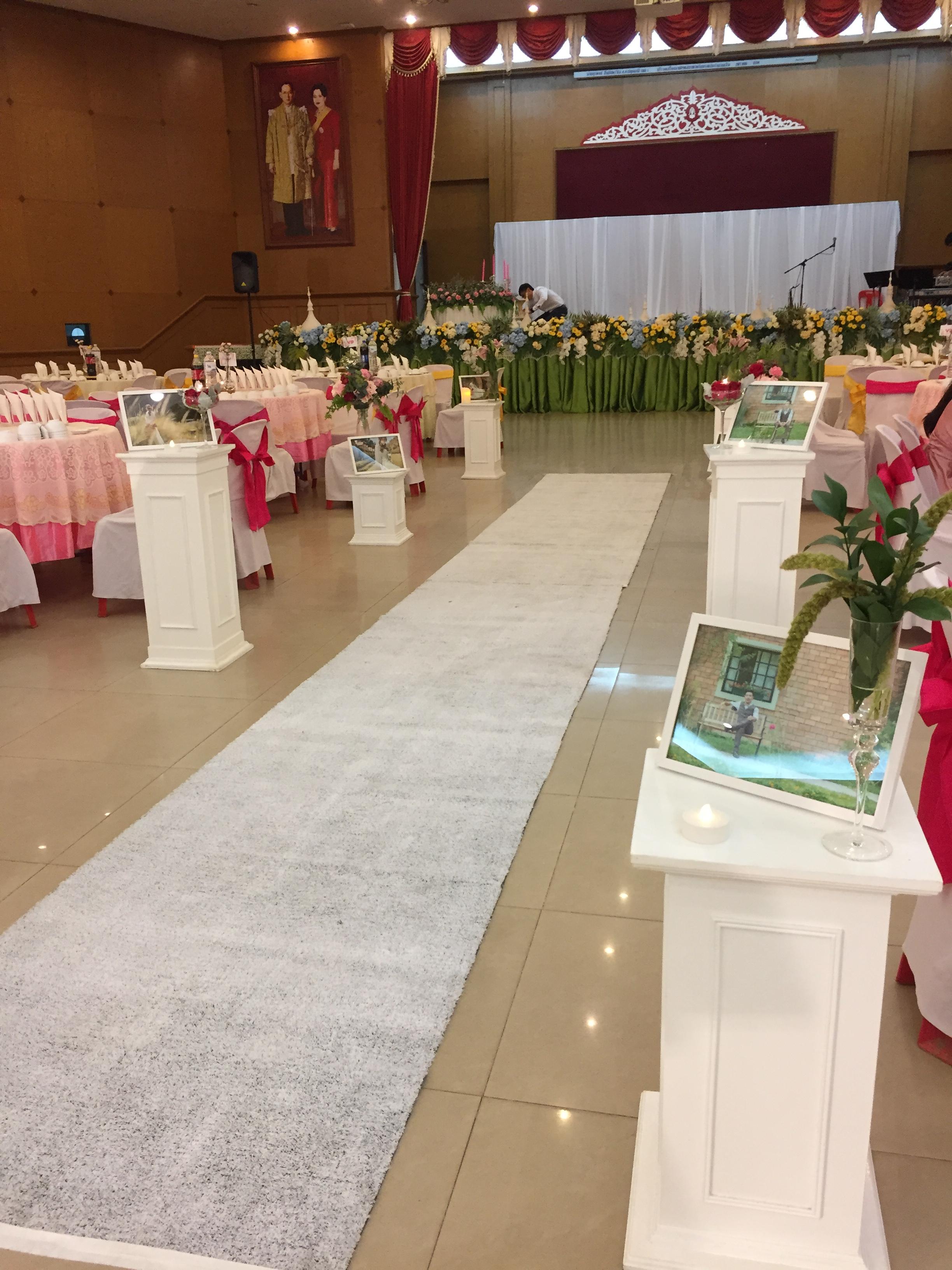 งานเลี้ยงฉลองมงคลสมรสช่วงเย็น 18กพ61 ณ หอประชุม รร.ปทุมวิไล อ.เมือง จ.ปทุมธานี