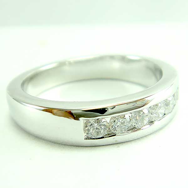 แหวนเงินแท้ราคาถูกชุบทองคำขาว เพชรCZแท้ 0.24 กะรัต งานประณีตสวยงาม สั่งผลิตค่ะ