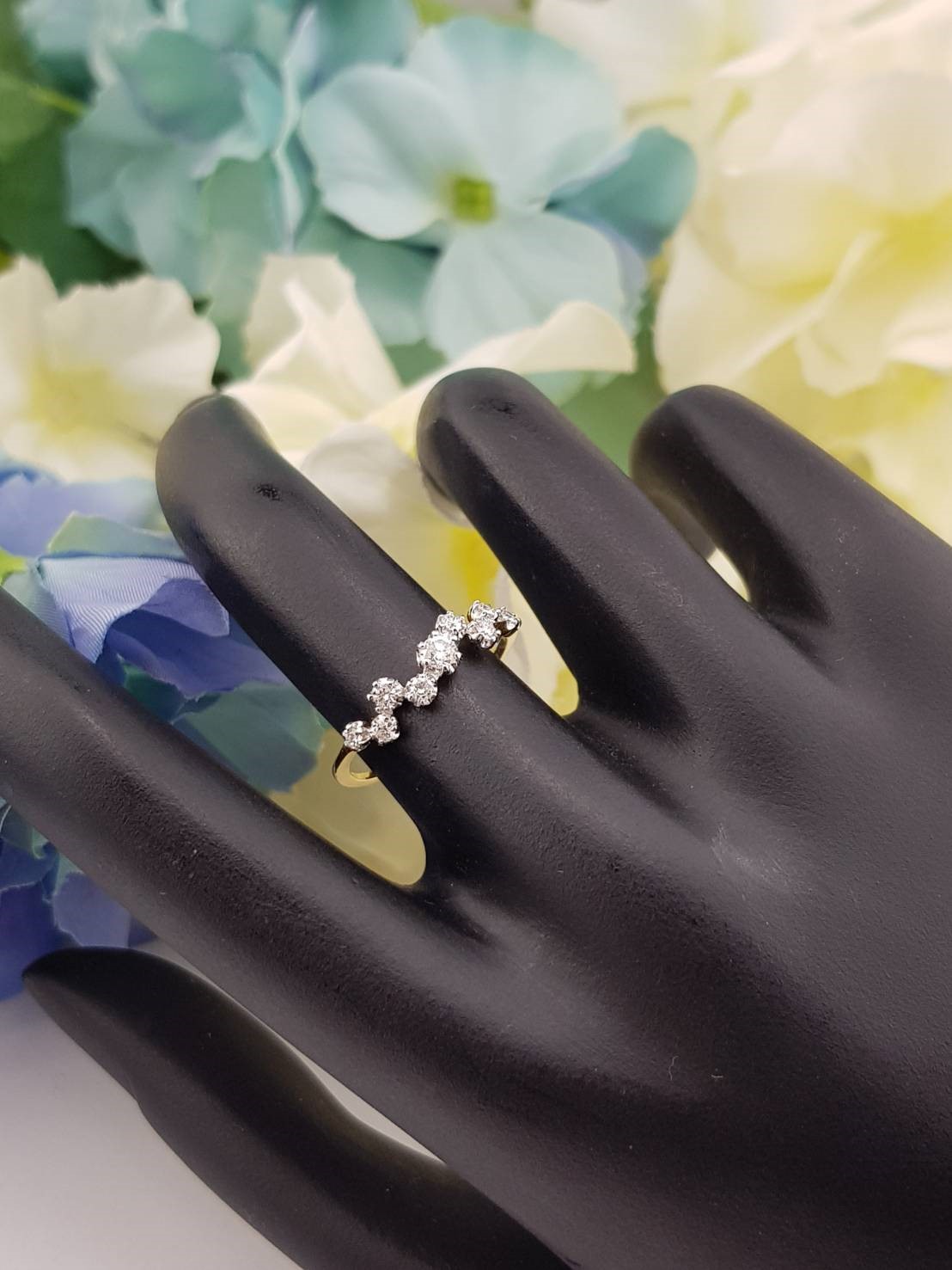 สั่งผลิตเพชรเบลเยี่ยมคัท แหวนแต่งงาน แหวนหมั้น ใส่เที่ยว ออกงาน แหวนทองคำ 18K เพชรแท้ 0.25 กะรัต 1.31 กรัม น้ำ 99 ราคาถูกมาก มีใบรับประกันค่ะ