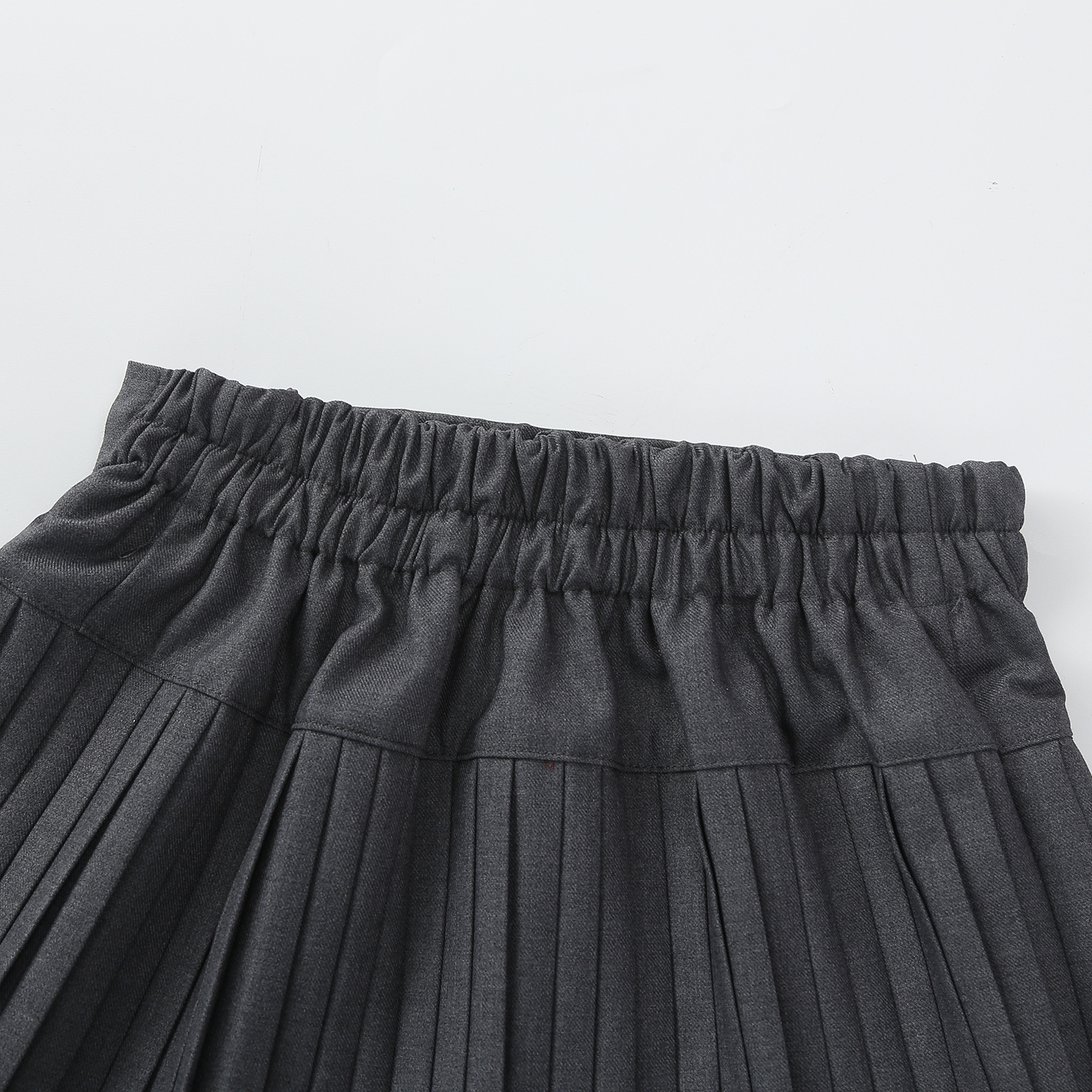 กระโปรง เด็กผู้หญิง อัดพลีส สีพื้นแยกสร้อม**พร้อมแบบโบว์ชมพู