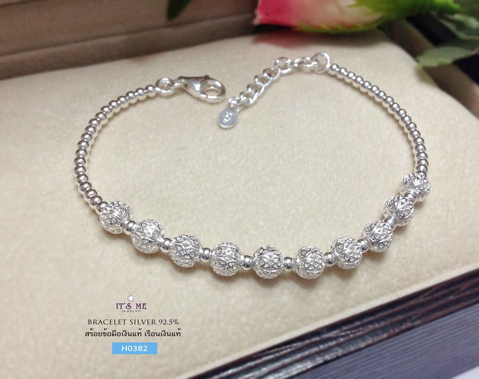 สร้อยข้อมือเงินแท้ งานร้อยเม็ดเงินฉลุลาย Design น่ารักมากๆ ค่ะ