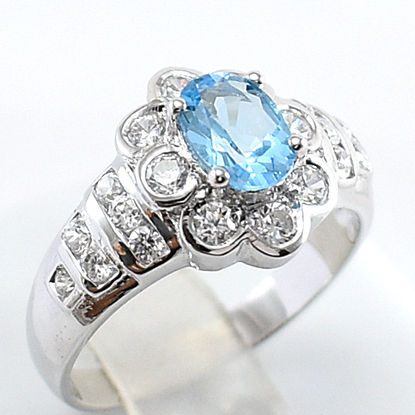 แหวนเงินแท้ราคาถูกชุบทองคำขาว สวิสบลูโทปาซแท้ 1.0 กะรัต เพชรCZ 0.60 กะรัต งานประณีตสวยงาม สั่งผลิตค่ะ