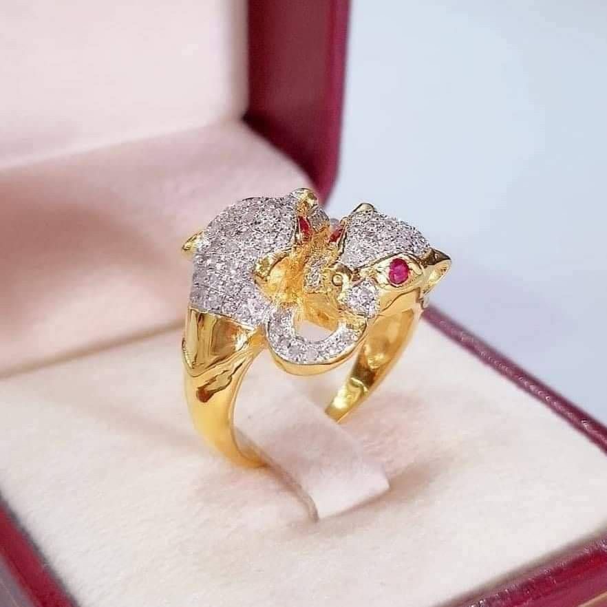 พร้อมส่งและสั่งผลิตแหวนเพชรแท้หัวเสือ แหวนแต่งงาน แหวนหมั้น ใส่เที่ยว ออกงาน แหวนทองคำ 9K เพชรกุหลาบแท้ 0.52 กะรัต 102 เม็ด ราคาถูกมาก ส่งฟรี
