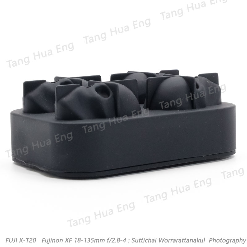 ทำน้ำแข็งซิลิโคน หัวกระโหลก 4 ซม. แบบ 4 ชิ้น