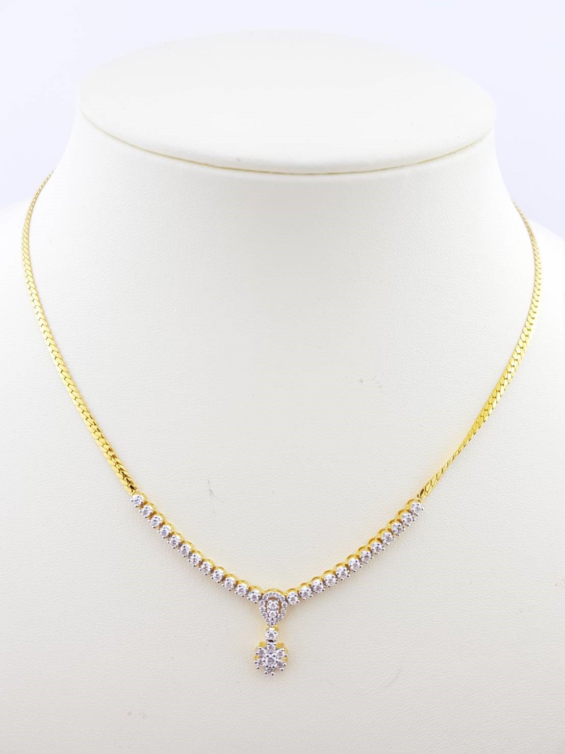 สั่งผลิตเพชรเบลเยี่ยมคัท แหวนแต่งงาน แหวนหมั้น ใส่เที่ยว ออกงาน แหวนทองคำ 18K เพชรแท้ 1.03 กะรัต 11.40 กรัม น้ำ 99 ราคาถูกมาก มีใบรับประกันค่ะ