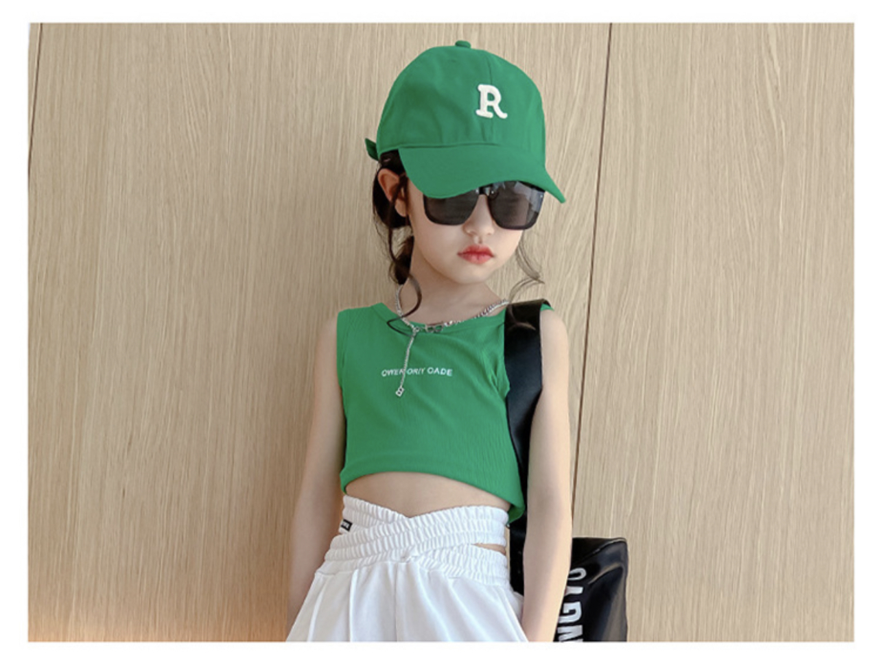 ชุดเต้น ชุด cover dance เสื้อคอวี+กางเกงขายาว