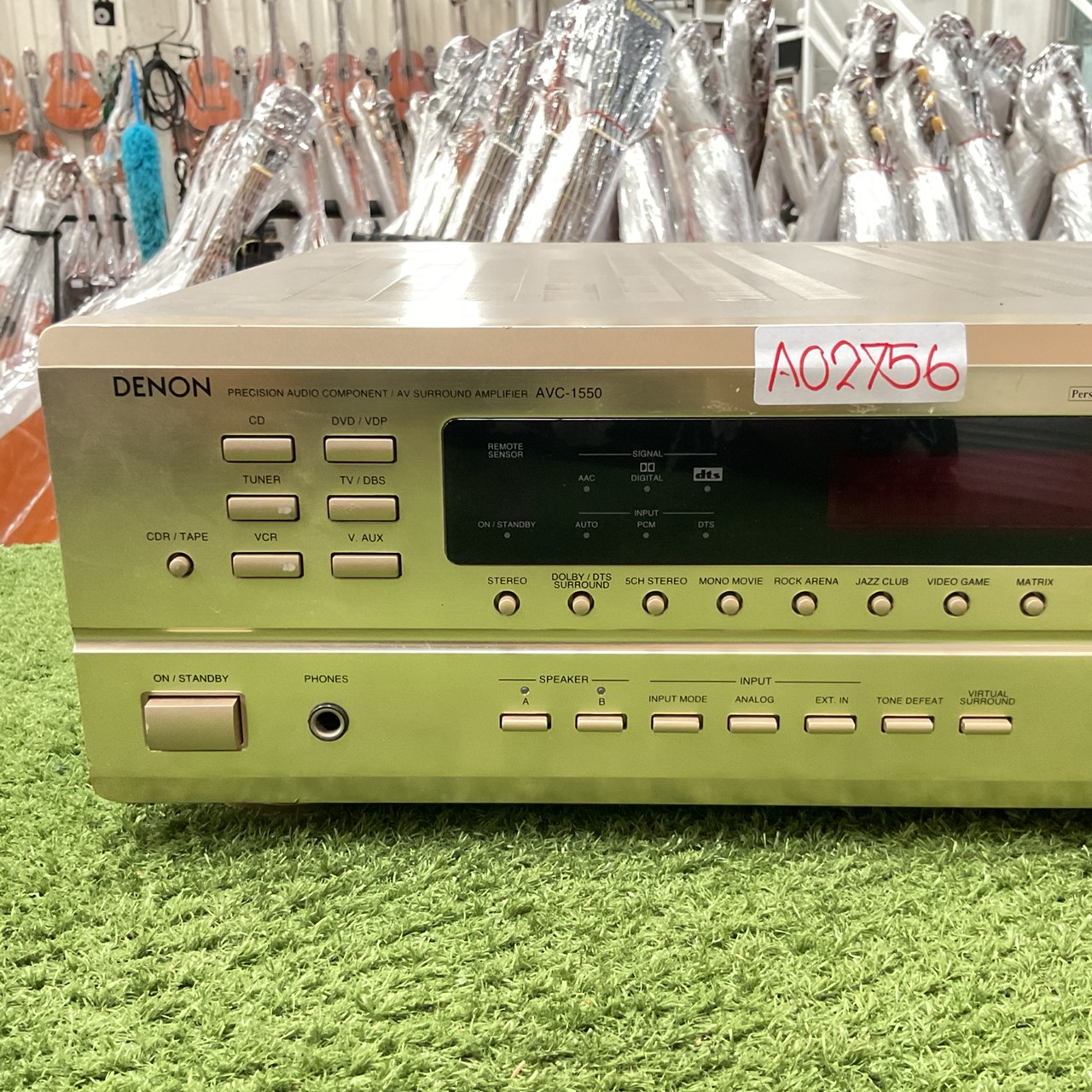 เครื่องขยายเสียง DENON : AVC-1550