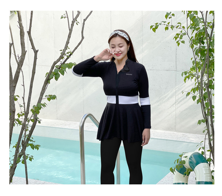 ชุดว่ายน้ำคนอ้วน5xl เซต 4 ชิ้นบรารอบอก 40-48 ขาสั้นและขายาวรอบเอว 36-44 สะโพก 44-56 นิ้ว เสื้อตัวนอก อก 44-52 นิ้วยาว33นิ้วค่ะ ผ้าดี งานสวยมากๆค่ะ