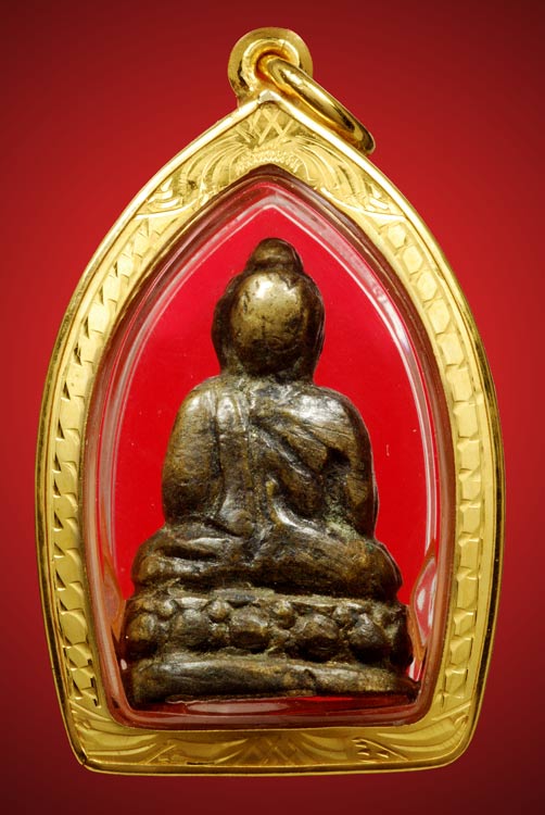 หลวงพ่อเดิมพระชัยออกวัดหัวงิ้วสวย+++เลี่ยมทองเดิมครับ