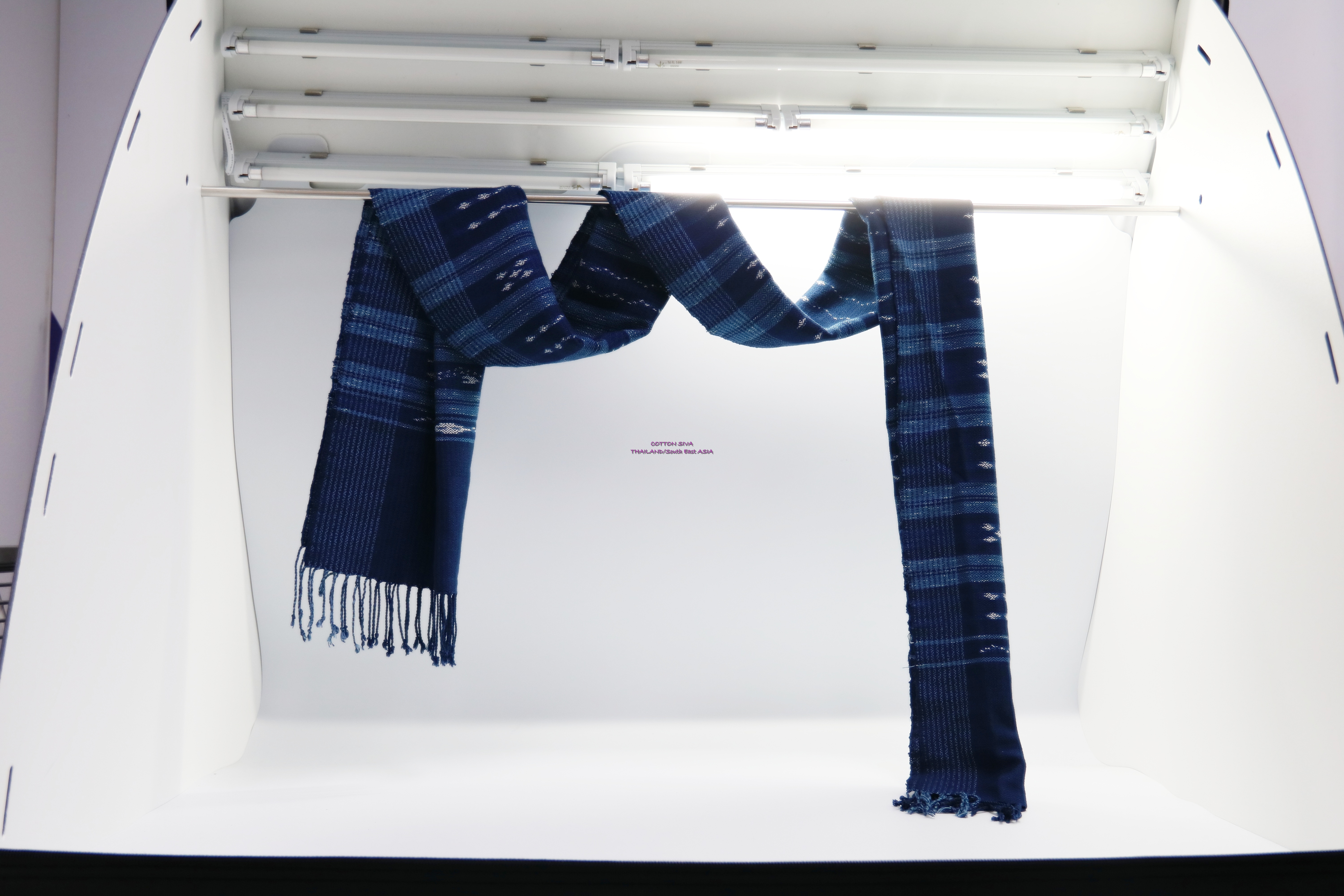 ผ้าพันคอผ้าฝ้ายย้อมคราม(Scarf - cotton dyeindigo