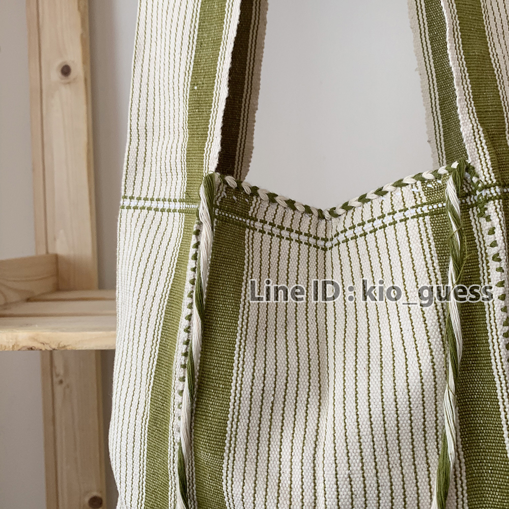 กระเป๋าย่าม ขายย่ามราคาถูก ย่ามกะเหรี่ยง ย่ามชาวเขา ขายย่ามชาวเขา กระเป๋าสะพายข้าง กระเป๋าแฮนด์เมด ของฝากญาติผู้ใหญ่ ย่ามพระ ราคาถูก ลดราคาพิเศษ