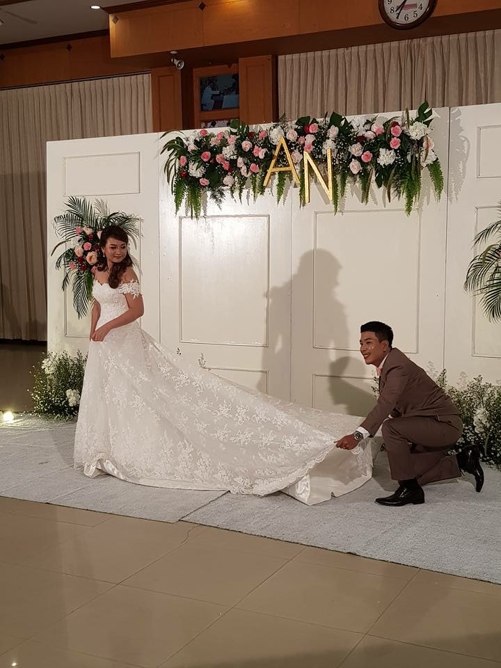 งานเลี้ยงฉลองมงคลสมรสช่วงเย็น 18กพ61 ณ หอประชุม รร.ปทุมวิไล อ.เมือง จ.ปทุมธานี