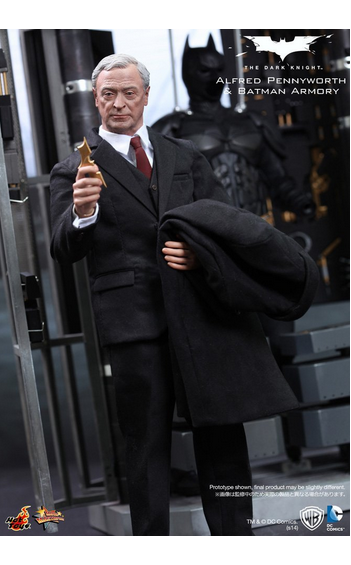 Masterpiece ภาพยนตร์ "The Dark Knight" ขนาด 1/6 อัลเฟรด+โรงอุปกรณ์+แบทแมน