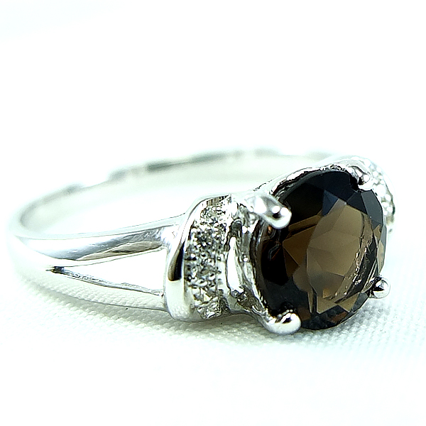 แหวนเงินแท้ราคาถูกชุบทองคำขาว พลอยแท้สโมกกี้ควอทซ์ 1.20 กะรัต เพชรCZ 0.07 กะรัต งานประณีตสวยงาม สั่งผลิตค่ะ