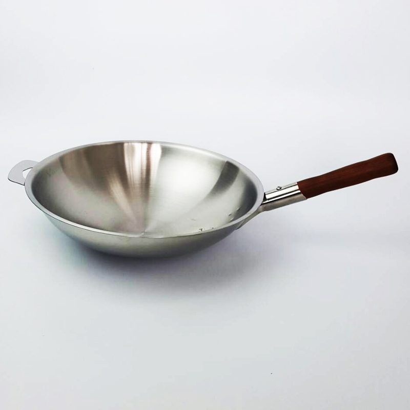 ZEBRA กระทะจีน Vitalux 3 ชั้น ด้ามไม้สัก 34 ซม. 176392