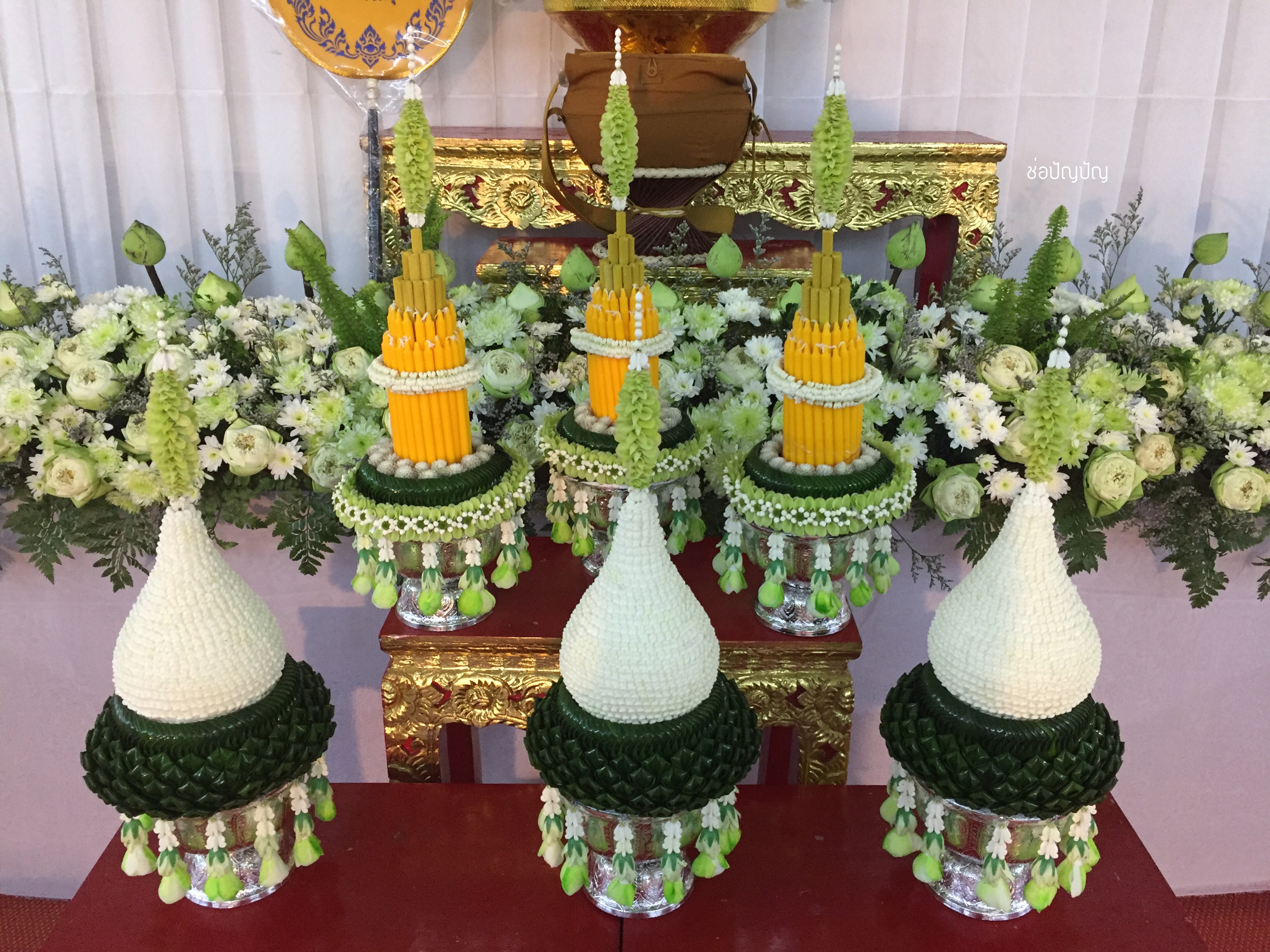 ชุดเครื่องบวชดอกไม้สด