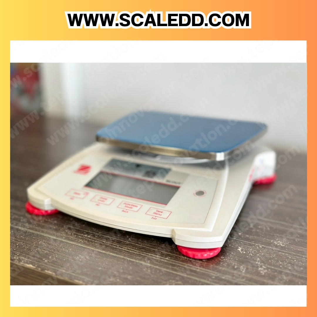 เครื่องชั่งดิจิตอล ทศนิยม 2 ตำแหน่ง พิกัด 2200g x0.01g เครื่องชั่งละเอียดสูง 2200g เครื่องชั่งน้ำหนัก 2200g ตาชั่ง 2200 กรัม พิกัดน้ำหนัก 2200 g ความละเอียด 0.01 g ยี่ห้อ OHAUS รุ่น SPX2202 (เครื่องชั่งตรวจรับรองจากสำนักงานกลางชั่งตวงวัด)