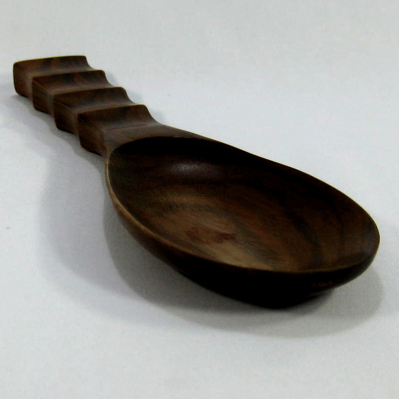 ทัพพีตักข้าวไม้พยูงด้ามหยัก # 404