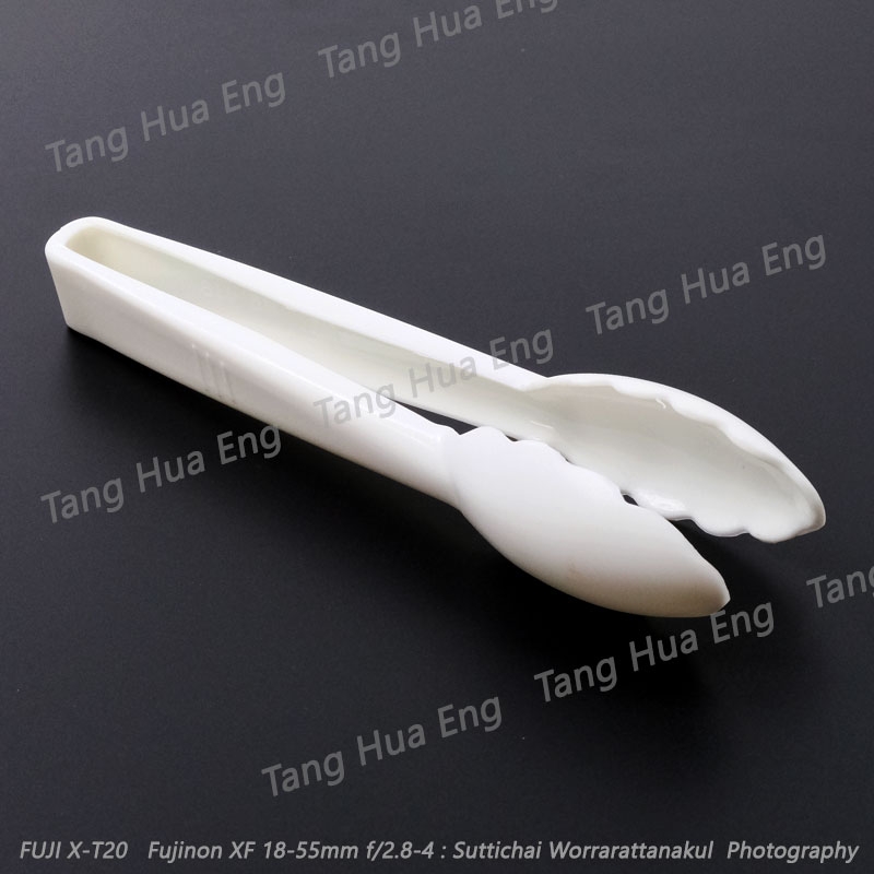 ที่คีบอาหารพลาสติก สีขาว # 419