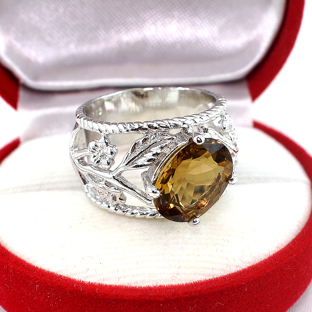 แหวนเงินแท้ราคาถูกชุบทองคำขาว พลอยแท้เยลโลว์ควอทซ์ 5.50 กะรัต งานประณีตสวยงาม สั่งผลิตค่ะ