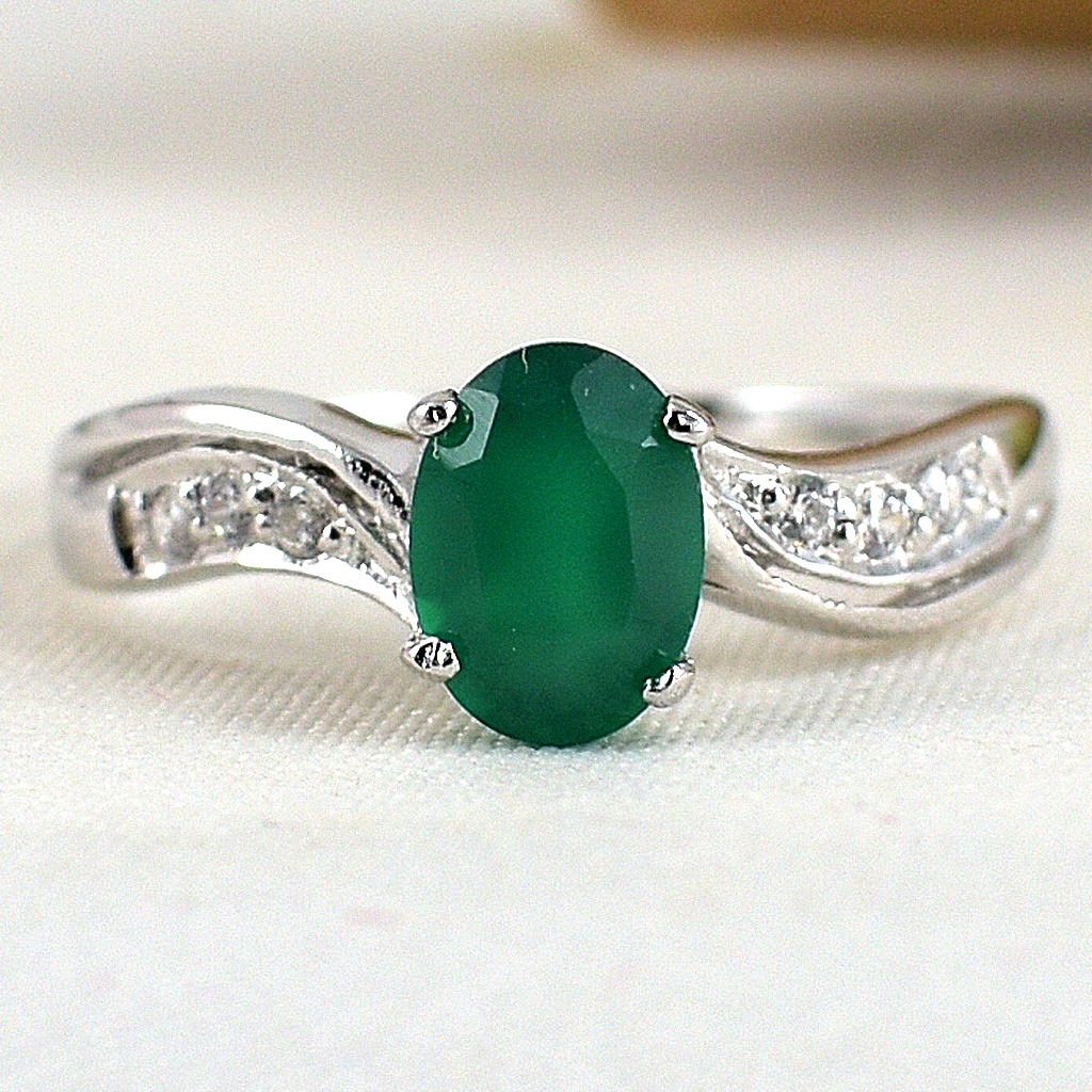 แหวนเงินแท้ราคาถูกชุบทองคำขาว พลอยแท้กรีนอะเกท 0.95 กะรัต เพชรCZ 0.06 กะรัต งานประณีตสวยงาม สั่งผลิตค่ะ