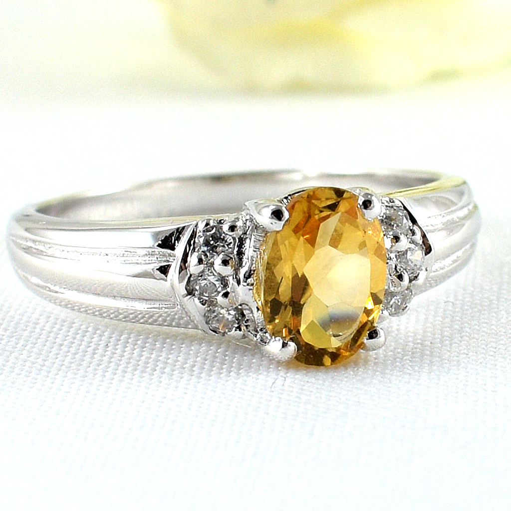 แหวนเงินแท้ราคาถูกชุบทองคำขาว ซิทรินแท้ 1.0 กะรัต เพชรCZ 0.11 กะรัต งานประณีตสวยงาม สั่งผลิตค่ะ