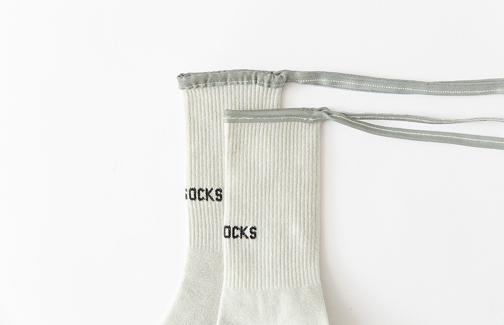 พร้อมส่ง ถุงเท้า เด็ก-ผู้ใหญ่ แบบยาว มีสายไขว้ ผูกข้อขา สีพื้น