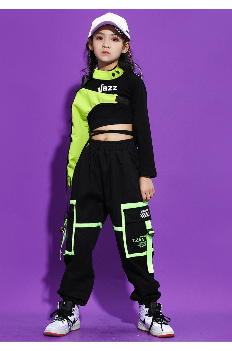 ชุดเต้น ชุดแดนซ์ ฮิปฮอป สีนีออน เสื้อสีดำ กางกงดำ