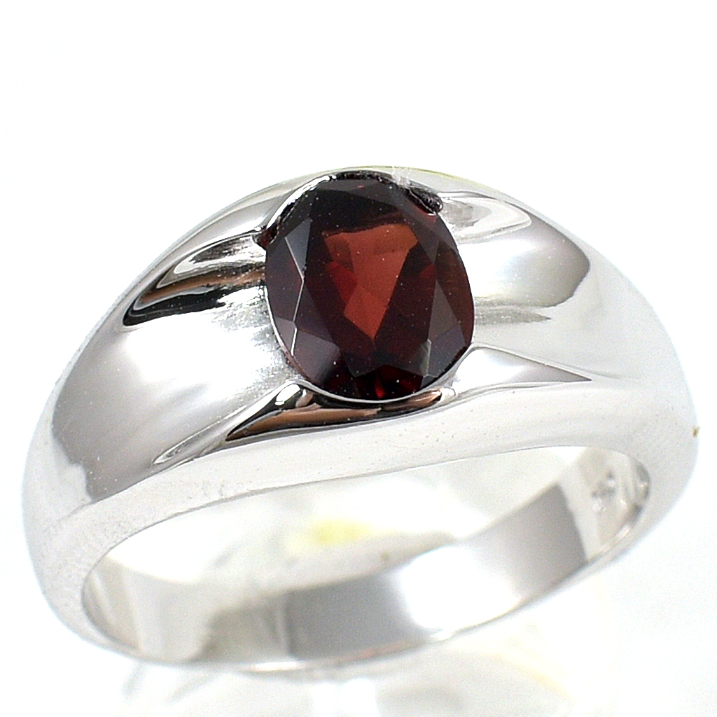 แหวนเงินแท้ราคาถูกชุบทองคำขาว โกเมนแท้ 1.65 กะรัต งานประณีตสวยงาม สั่งผลิตค่ะ