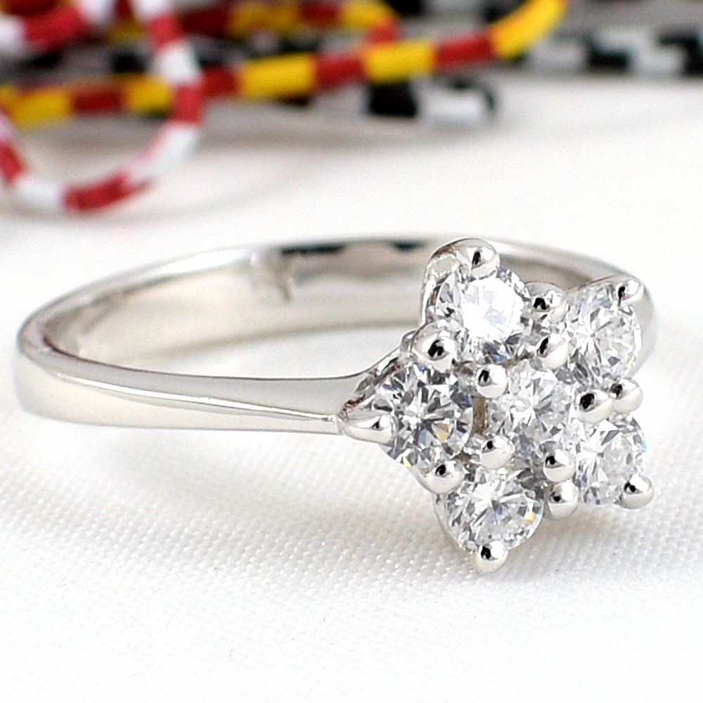 แหวนเงินแท้ราคาถูกชุบทองคำขาว เพชรCZแท้ 0.60 กะรัต งานประณีตสวยงาม สั่งผลิตค่ะ