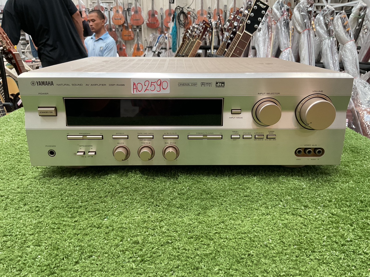 เครื่องขยายเสียง YAMAHA : DSP-R496
