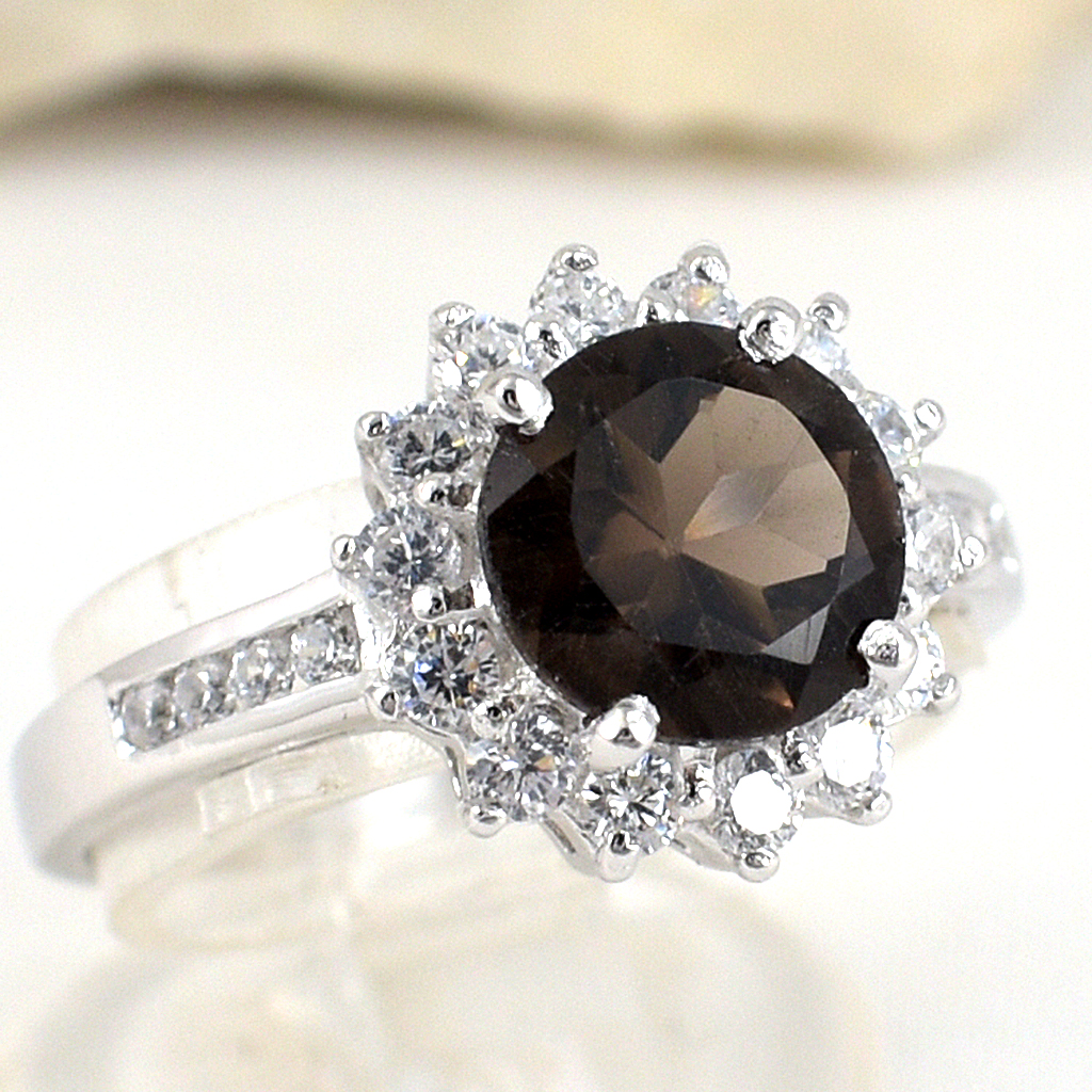 แหวนเงินแท้ราคาถูกชุบทองคำขาว พลอยแท้สโมกกี้ควอทซ์ 2.25 กะรัต เพชรCZ 0.77 กะรัต งานประณีตสวยงาม สั่งผลิตค่ะ